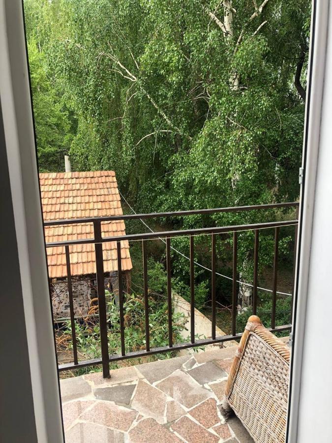 Zaton Guesthouse チョルポン・アタ エクステリア 写真
